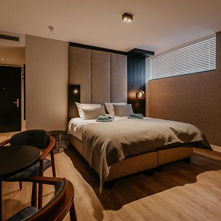 Residence Oude Haven Kamer Met Sauna Colijnsplaat Ngoại thất bức ảnh