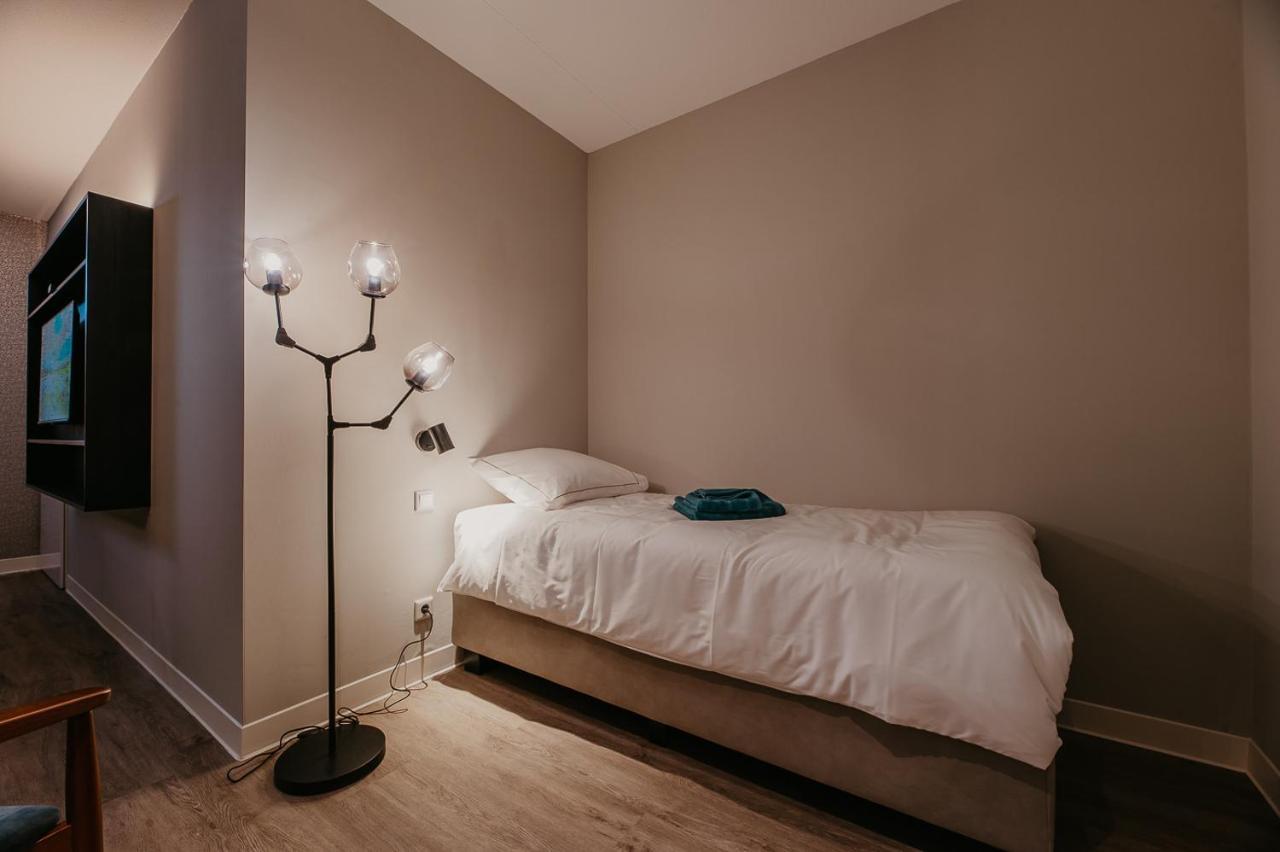 Residence Oude Haven Kamer Met Sauna Colijnsplaat Ngoại thất bức ảnh