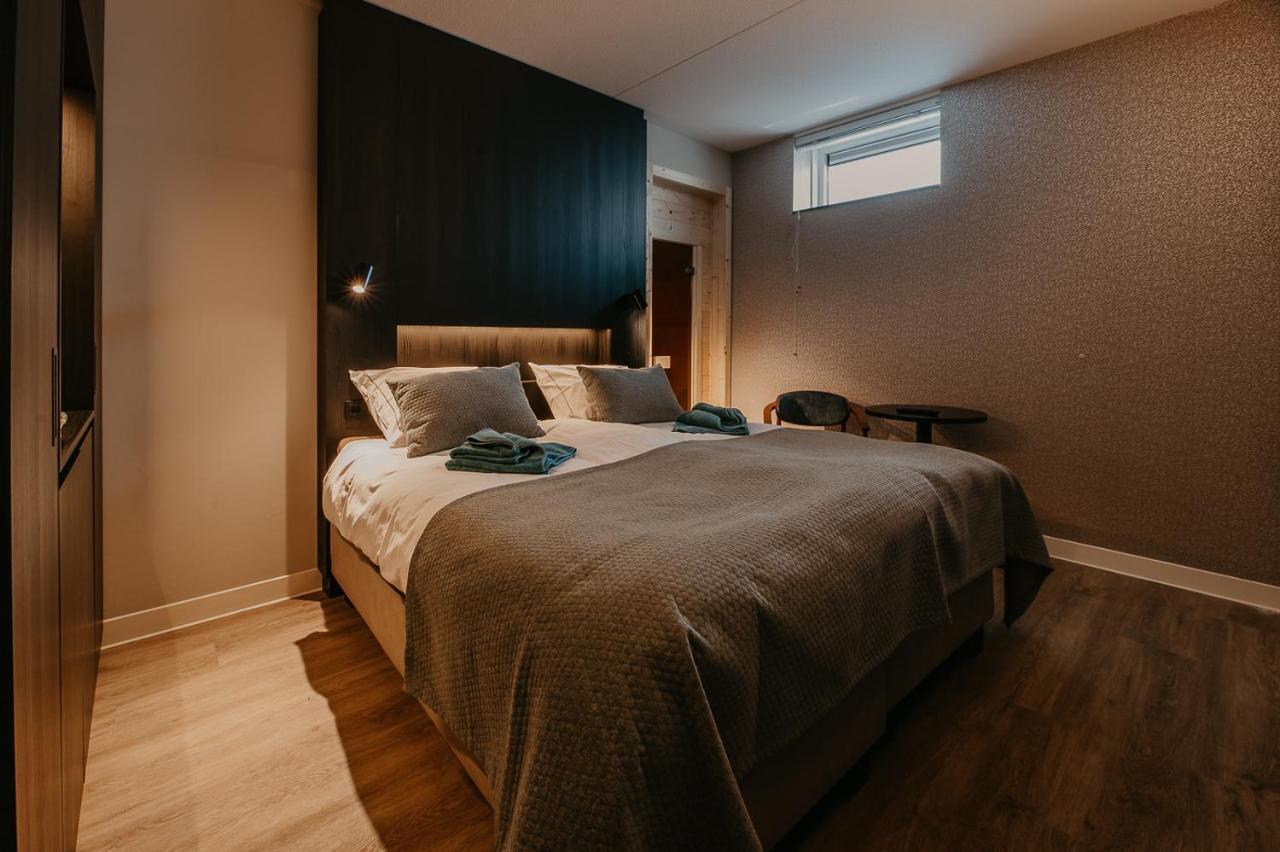 Residence Oude Haven Kamer Met Sauna Colijnsplaat Ngoại thất bức ảnh