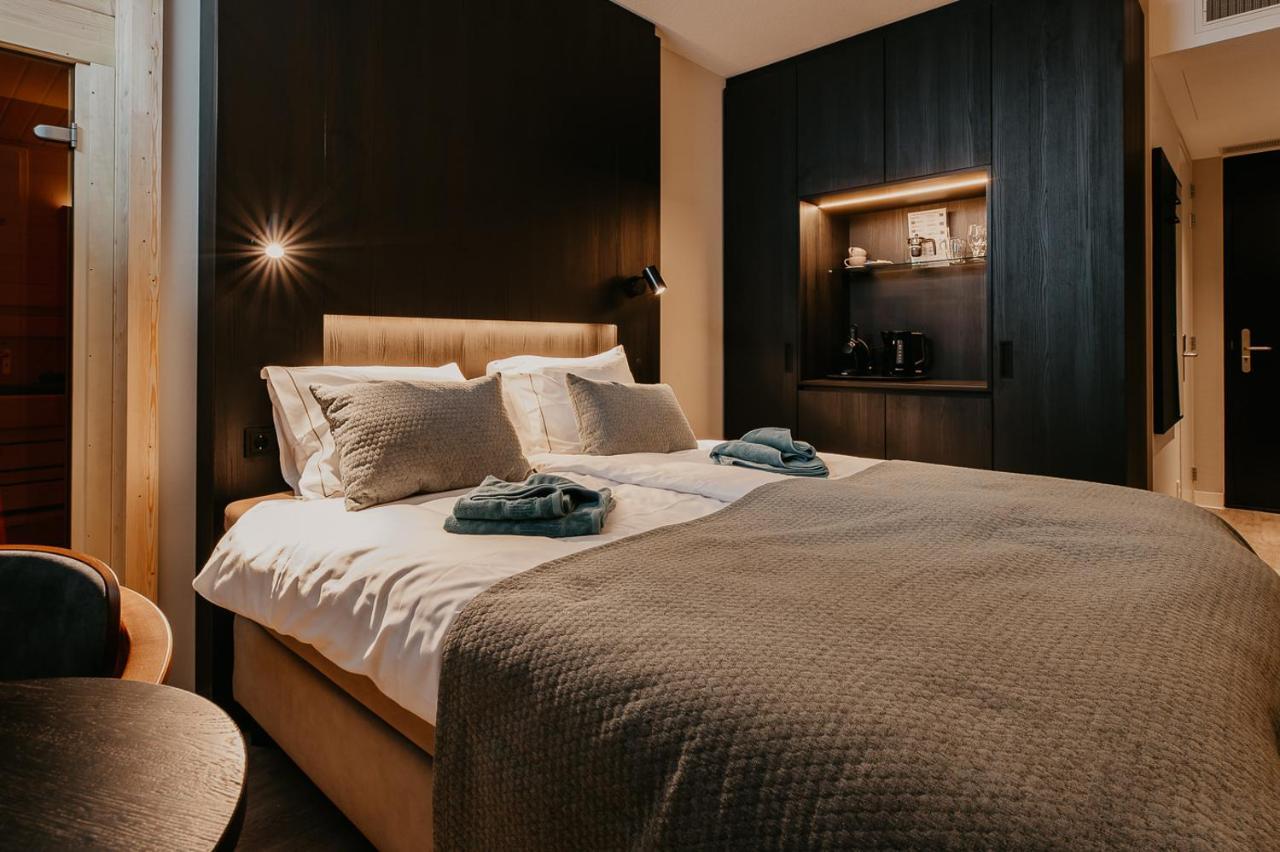 Residence Oude Haven Kamer Met Sauna Colijnsplaat Ngoại thất bức ảnh