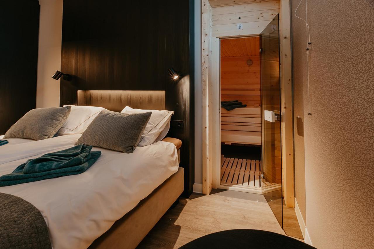 Residence Oude Haven Kamer Met Sauna Colijnsplaat Ngoại thất bức ảnh